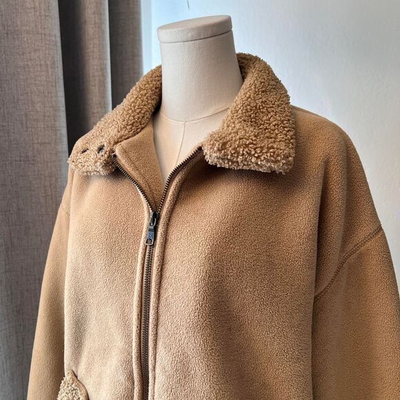 Banana Republic Sherpa-Lined Fleece Jacket – Size Medium - Picture 2 of 8